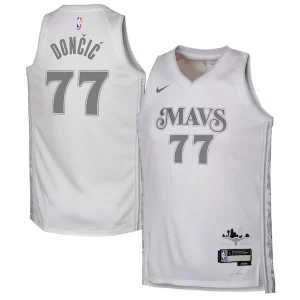 Attraente Luka Dončić Dallas Mavericks Nike Youth 2024/25 Swingman Player Jersey City Edition White